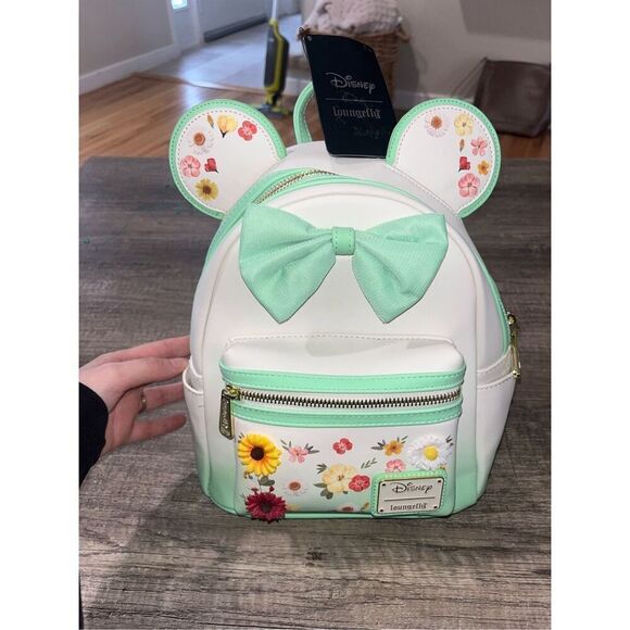 NWT Loungefly Disney Minnie Mouse Pressed Flower Bow Mini Backpack - Picture 2 of 6
